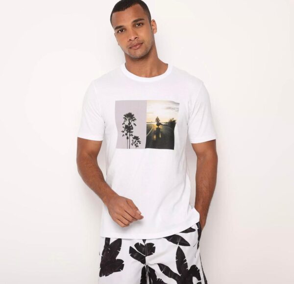 Camiseta Hering Abstrata - Branco