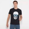 Camiseta Caveira. - Preta & Branca