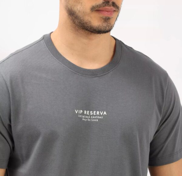 Camiseta Vip Reserva®- Cinza Escuro