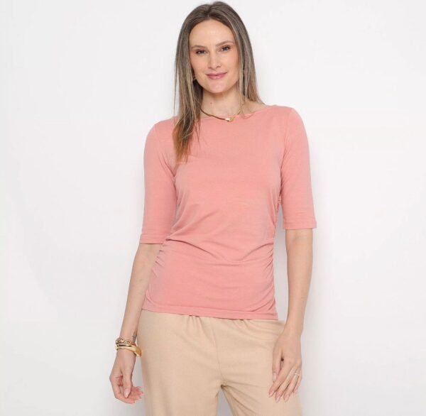 Blusa Com Recorte. - Rosa Claro. - Forum