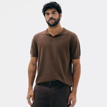 Polo Hering Texturizada - Marrom Escuro