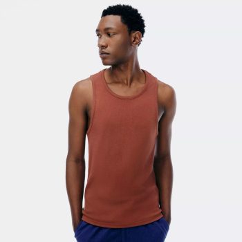 HERING - Camiseta Manga Curta . - Marrom.